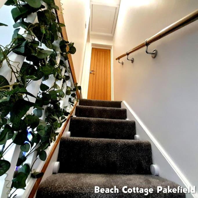 Pakefield- Newly Fully Renovated House Apartment *