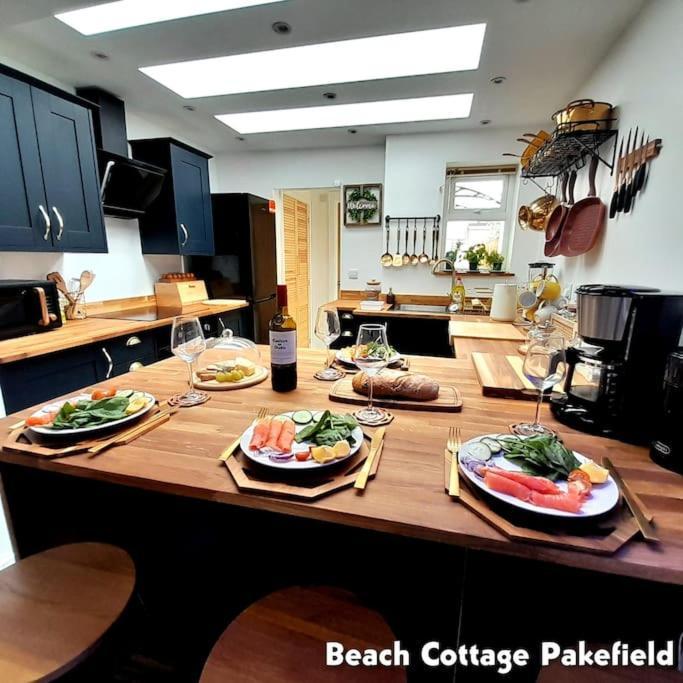 Pakefield- Newly Fully Renovated House * Pakefield