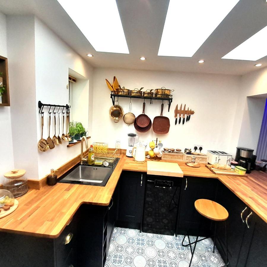 Pakefield- Newly Fully Renovated House Apartment *